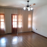 Venda de Casa em Fatima em Valença-RJ
