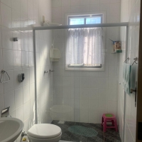 Venda de Casa em Laranjeiras em Valença-RJ