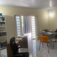 Venda de Casa em Laranjeiras em Valença-RJ