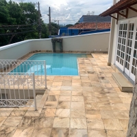 Casa a venda em Valença em S.J. Palmeiras