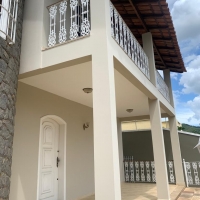 Casa a venda em Valença em S.J. Palmeiras