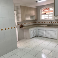 Casa a venda em Valença em S.J. Palmeiras