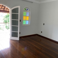 Casa a venda em Valença em S.J. Palmeiras